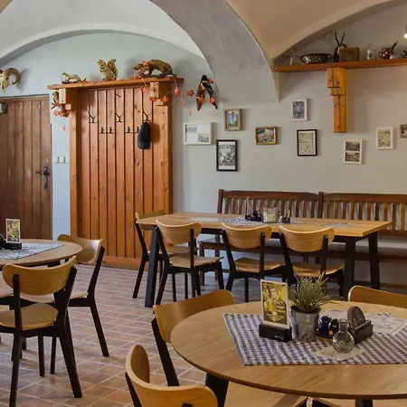 Lovecký Zámeček Locanda Olesnice v Orlickych horach