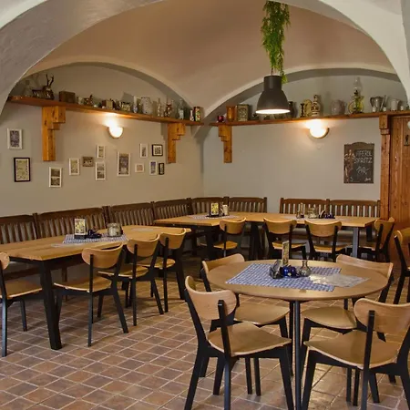 Lovecký Zámeček